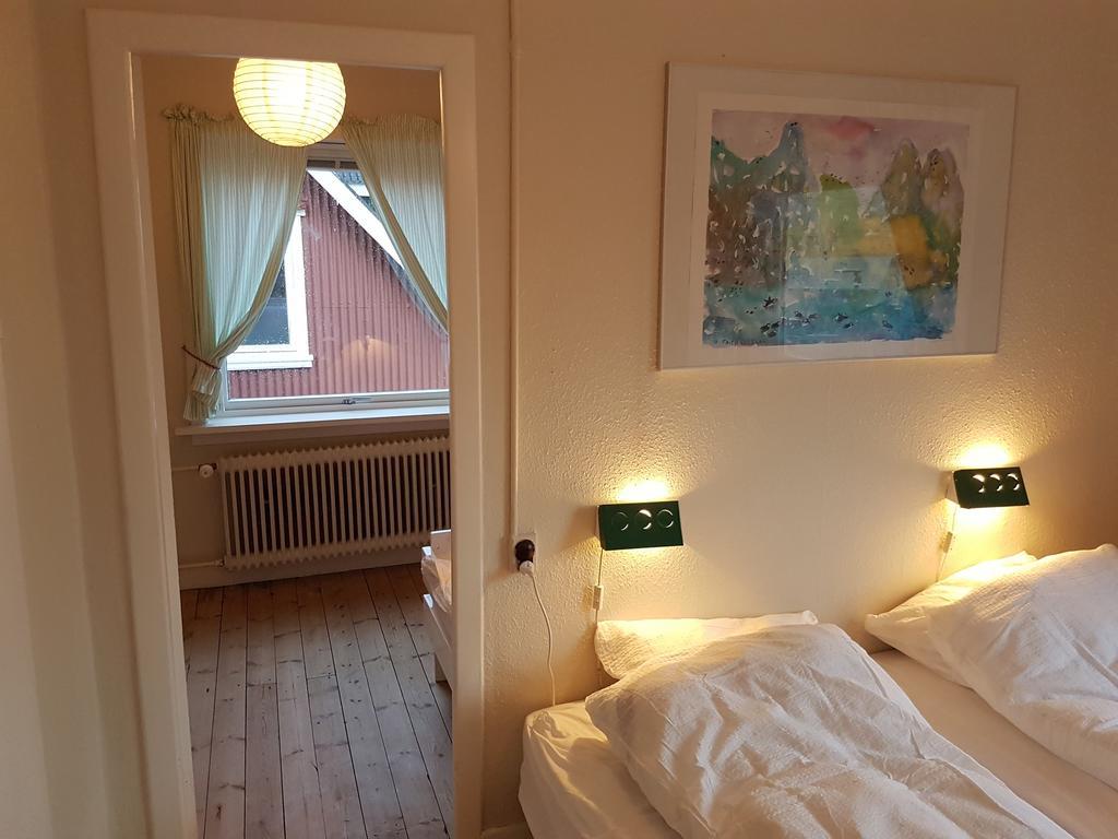 Budget Guesthouse Borgustova Vestmanna Экстерьер фото